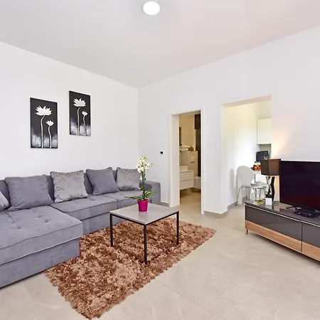 Apartment Melita Porec